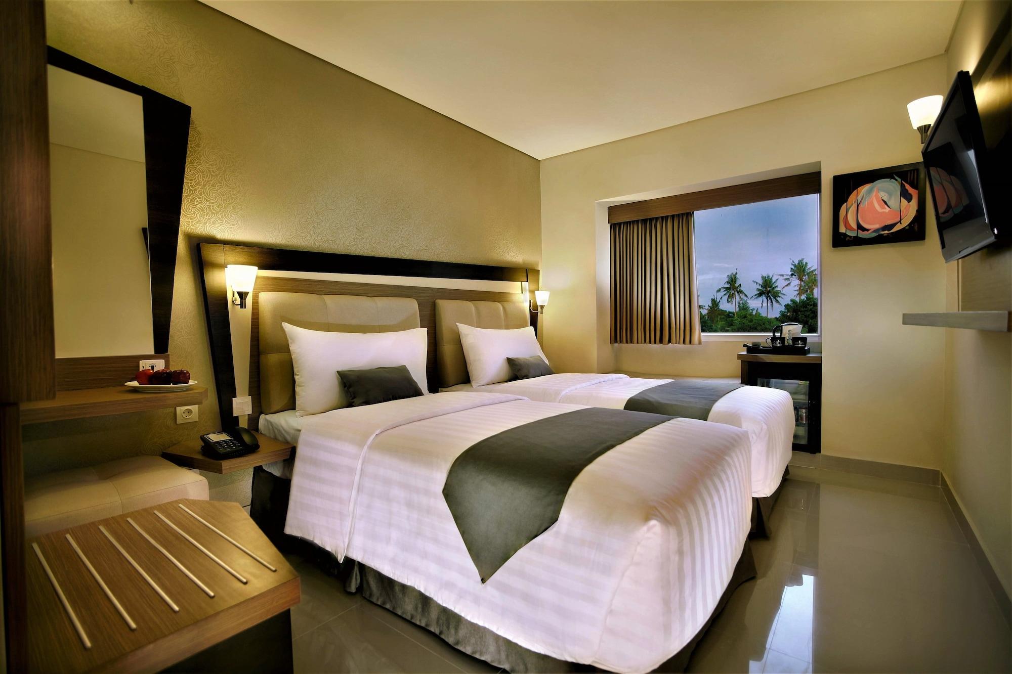 Hotel Neo - Kuta, Jelantik Legian  Exterior photo