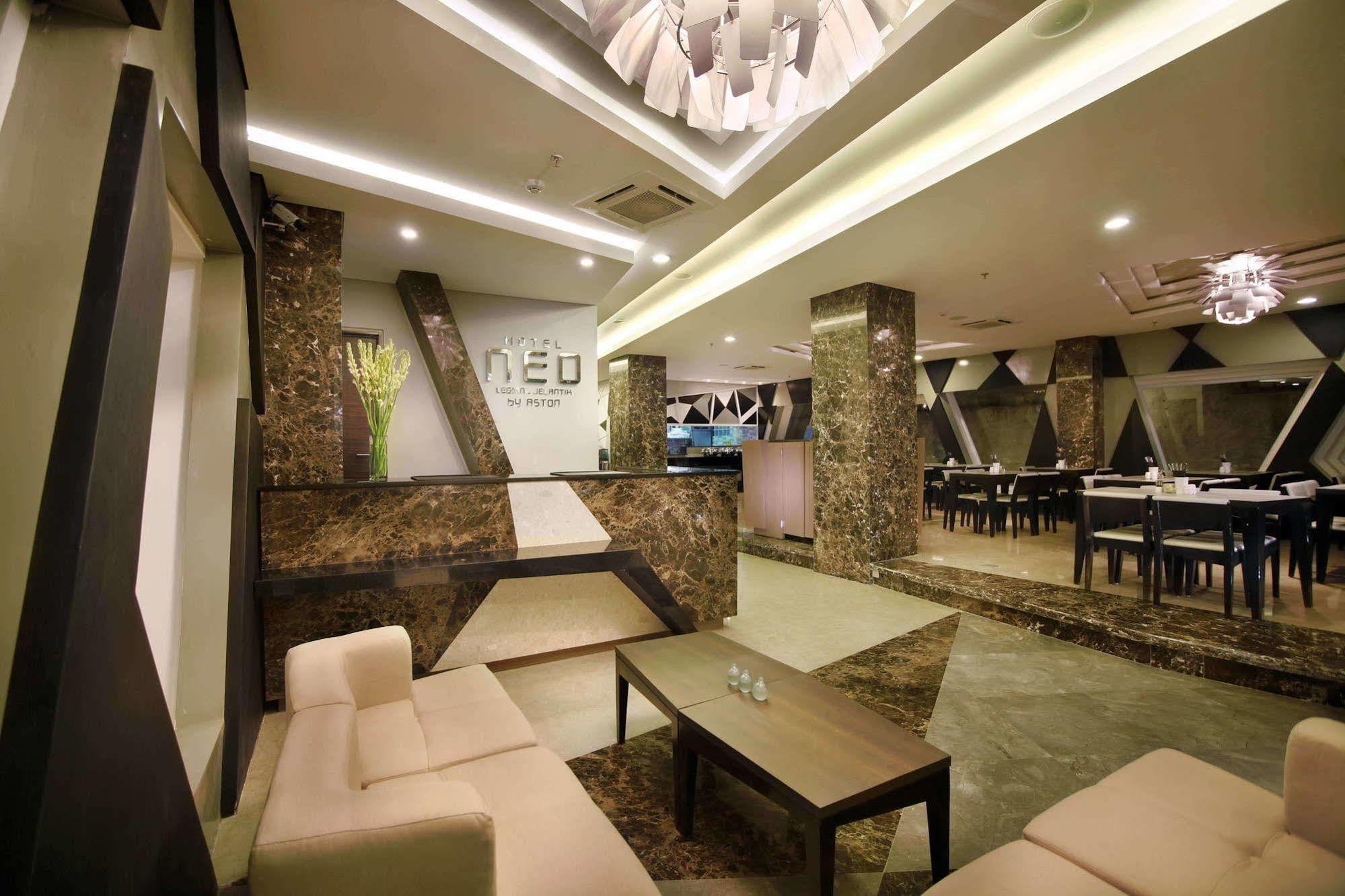 Hotel Neo - Kuta, Jelantik Legian  Exterior photo